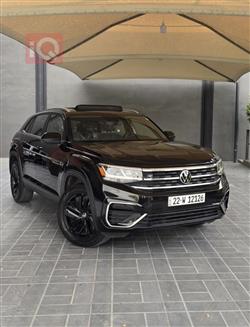 ڤۆڵکسواگن ئەتڵەس کرۆس سپۆرت